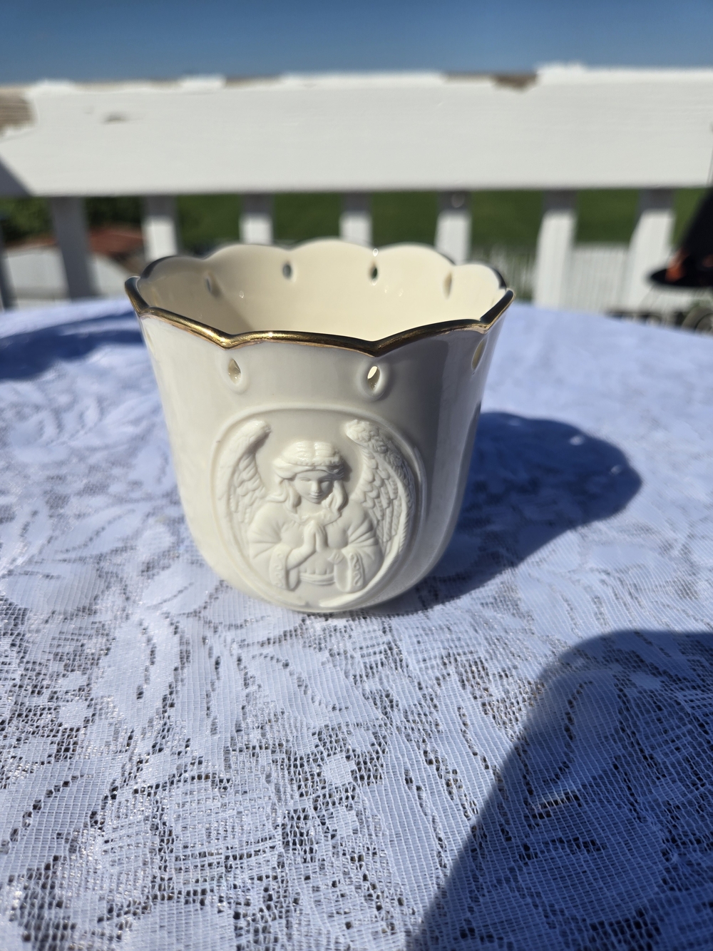 Lenox Ivory Ceramic Angel Planter with Gold Trimmed Scalloped Rim